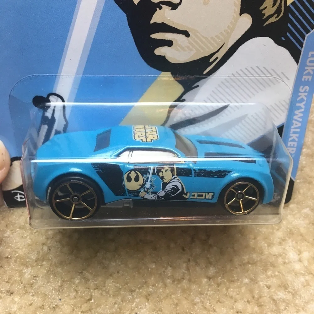 Hot Wheels Disney Star Wars Luke Skywalker 2017